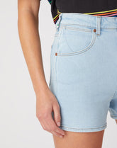 DAMSKIE SZORTY JEANSOWE WRANGLER MOM SHORT CLOUD NINE W22D-ZH-25E 112127804